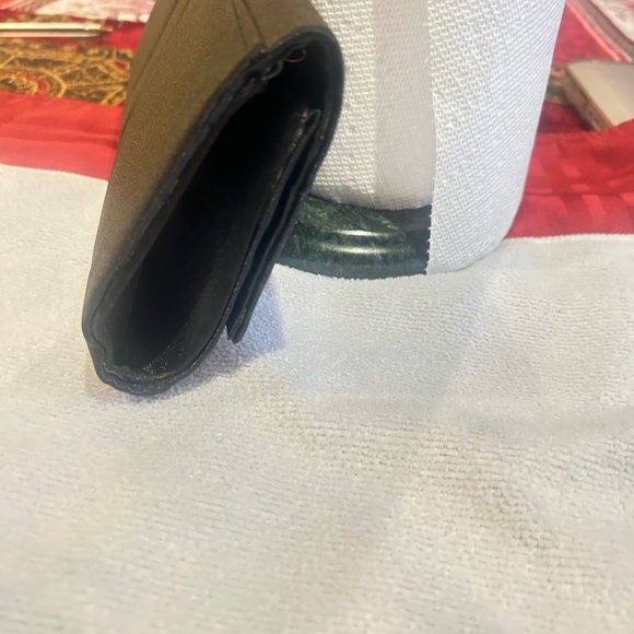 Black satin with silver buckle clutch bag - Picture 4 of 5